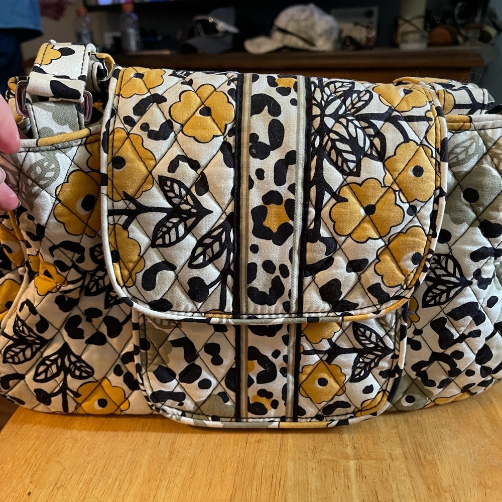 Vera Bradley purse. Perfect condition